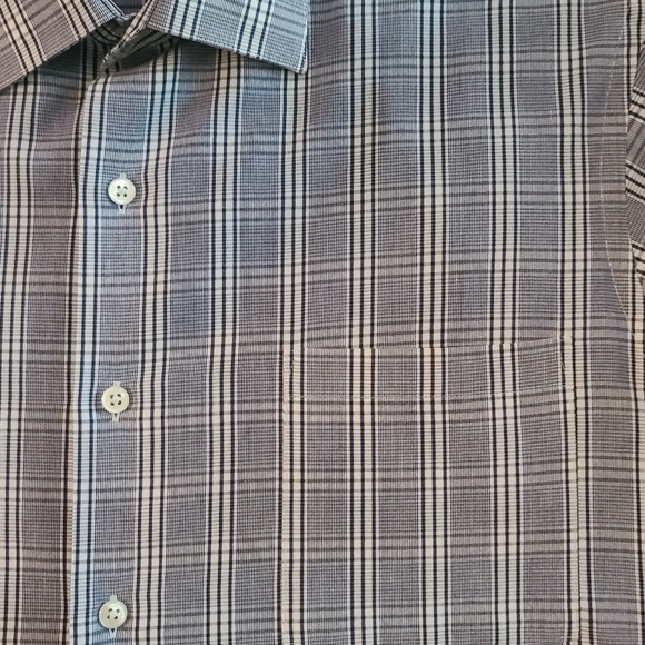 Van Heusen shirt - Picture 8 of 9